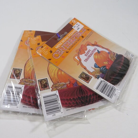 Thanksgiving Vintage Centerpiece & Small Gift Bags/Decor - Picture 2 of 13